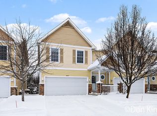 3037 Ledgestone Pl NE, Grand Rapids, MI 49525