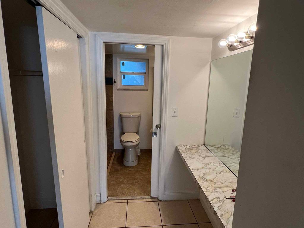 3257 NE 13th St #402-302, photo 5