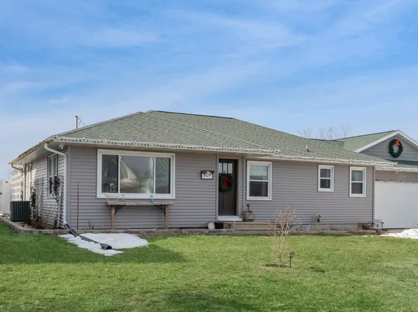 309 2nd Ave, Atkins, IA 52206