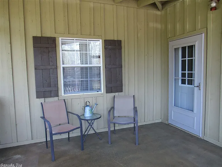 260 Heigle Rd — Photo 2
