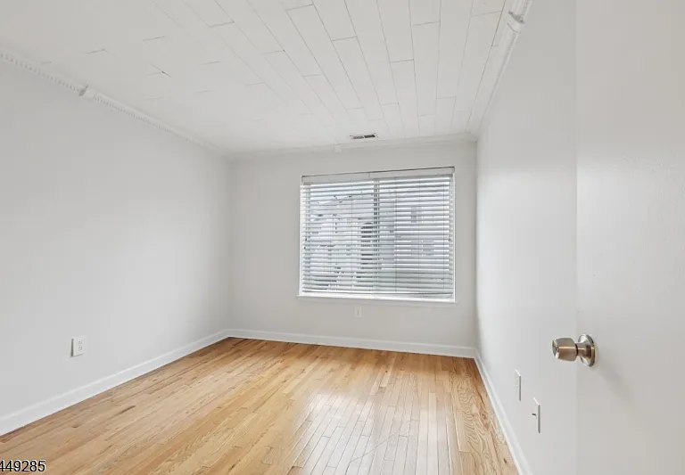 2902 Jesse Way — Photo 10