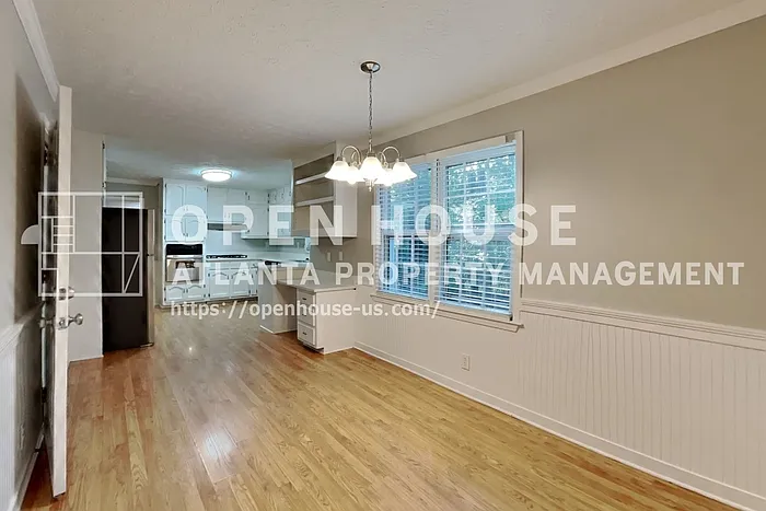 2922 Melton Ct SW — Photo 9