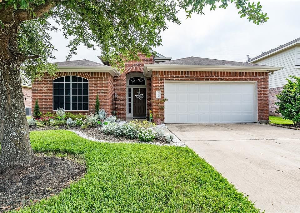 1st image of 8310 Littlehip Hawthorn Dr