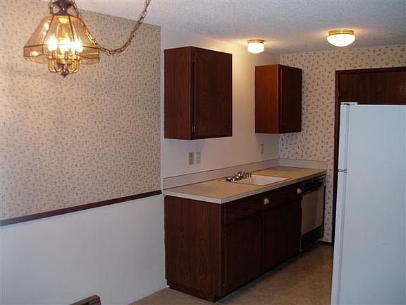 Kitchen with dishwasher, separate pantry