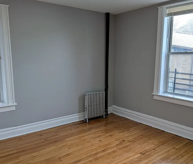 315 William St — Photo 13