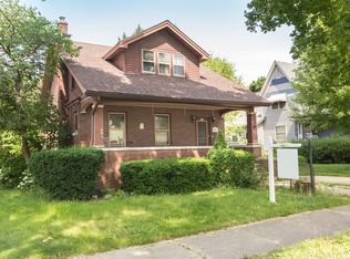 830 Bellevue Ave, Elgin, IL 60120