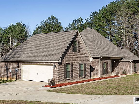 2nd image of 132 Woodland Springs Dr