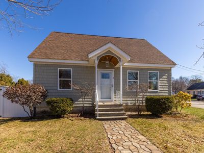13 Elmview Circle, Dover, NH, 03820