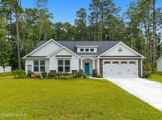 706 Boundary Loop Rd NW, Calabash, NC 28467