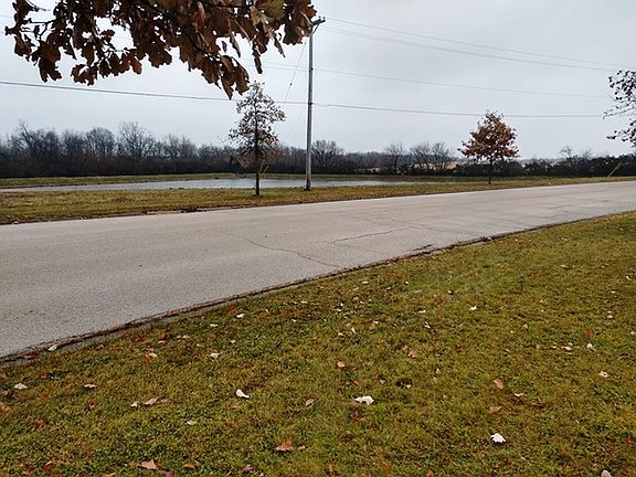 3rd image of 12451 W Horseshoe Dr