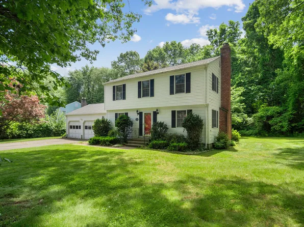 136 Deckert Drive, Southington, CT 06479