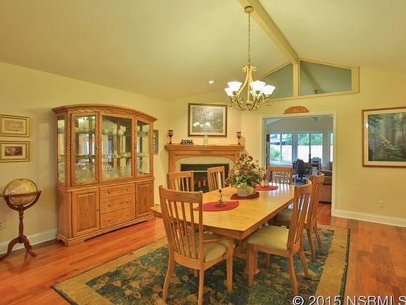 4th image of 143 Live Oak Ct