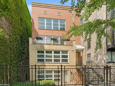 1438 N Mohawk St #A, Chicago, IL, 60610