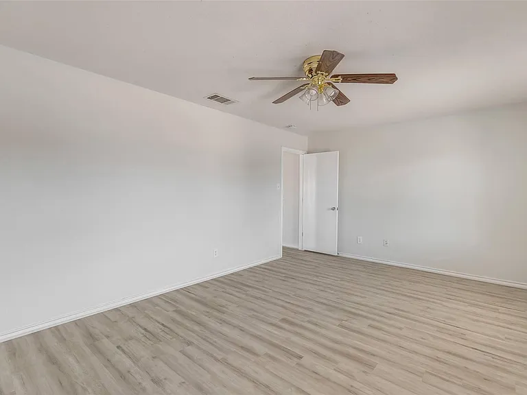 3207 Barksdale Dr — Photo 20