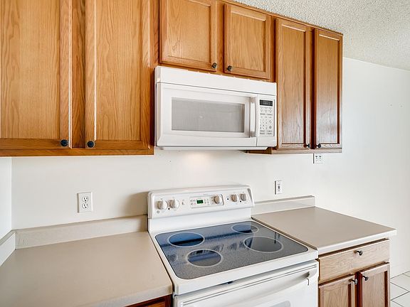 5th image of 2225 Buchtel Blvd APT 1004