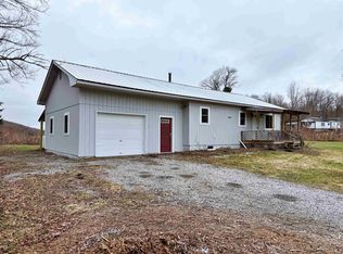 410 Water St, Albany, VT 05820