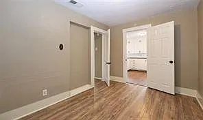 2527 Oakcliff St — Photo 8
