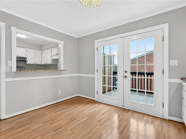 6520 Roswell Rd #48 — Photo 12