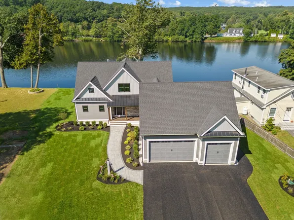 280 Chauncey Avenue, Manchester, NH 03104