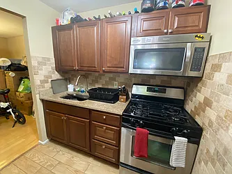 Rented by Premier Metro Realty Corp