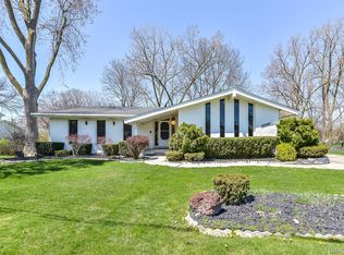 22663 Penton Rise Ct, Novi, MI 48375