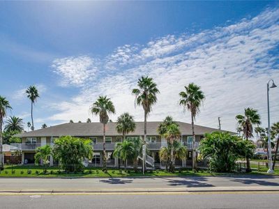 3420 E Maritana Dr APT 2, Saint Pete Beach, FL, 33706