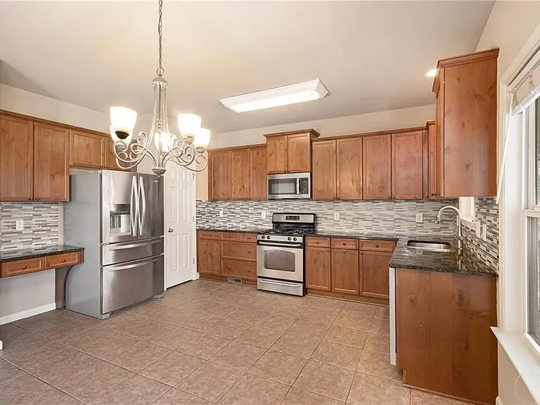 408 Turtle Rock Pl — Photo 9