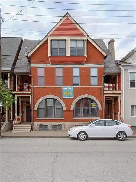 2323 Sidney St photo 1