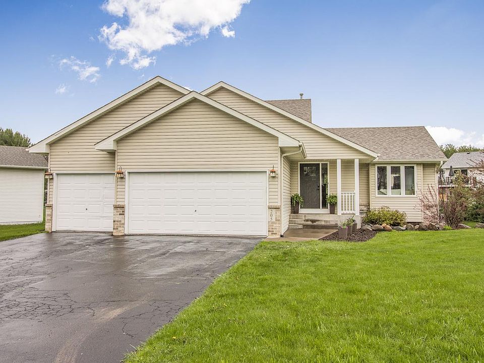 1st image of 205 Balsam Dr
