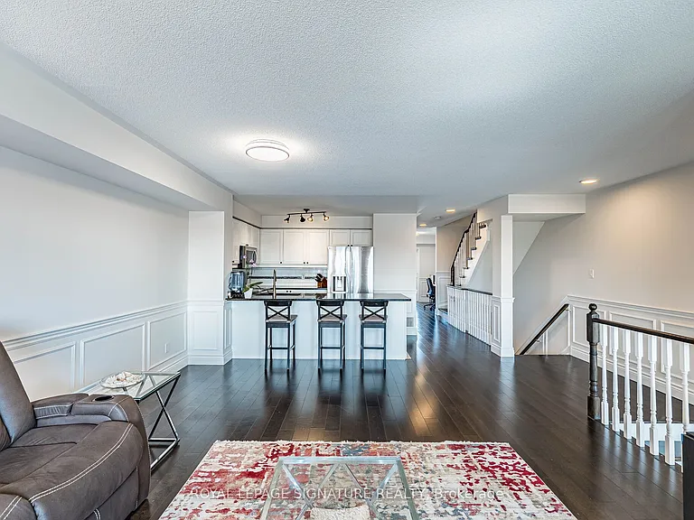3985 Eglinton Ave W #17 — Photo 6