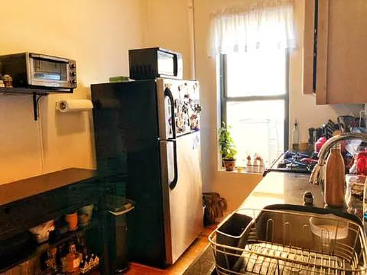 Rented by Friedman Roth Realty | media 10