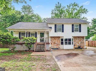24 Amberidge Dr NW, Cartersville, GA 30121