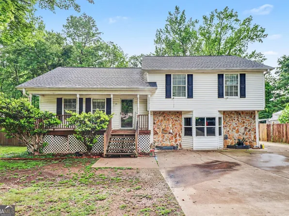 24 Amberidge Dr NW, Cartersville, GA 30121