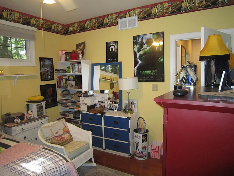 1st floor BR #2