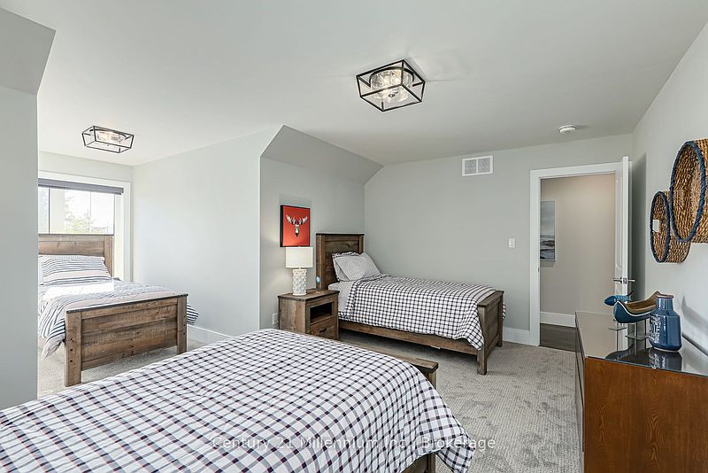 The Blue Mountains House for rent - 5 Bedrooms — photo 24
