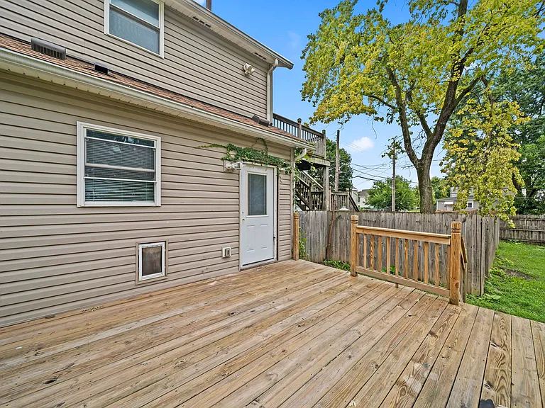 1708 S 3rd St — Photo 49