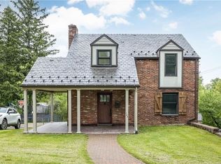 765 Fruithurst Dr, Pittsburgh, PA