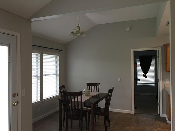 4th image of 1590 Brandi Cir