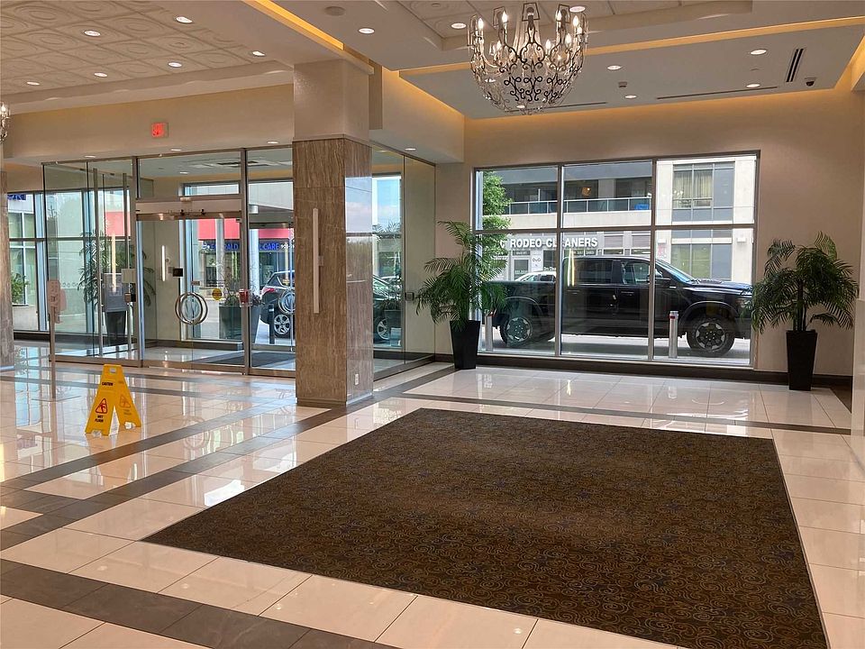 2nd image of 7161 Yonge St Unit 1625