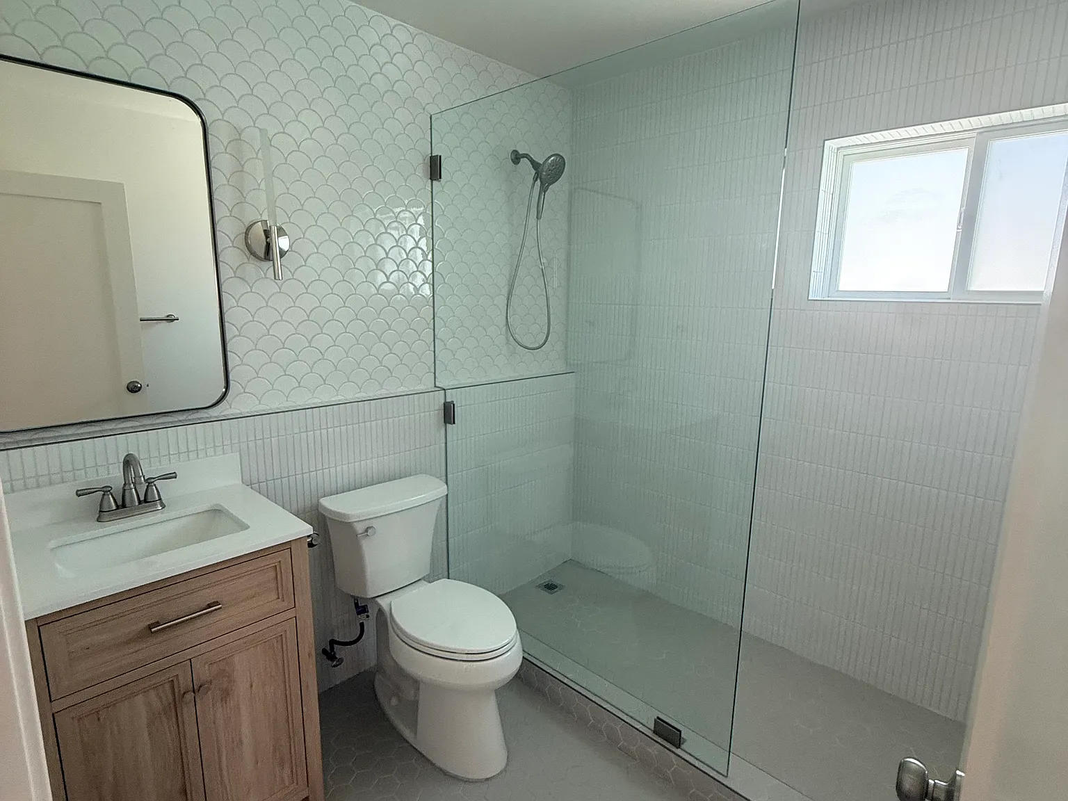Studio, 410 sqft, $2,485 — Photo 2