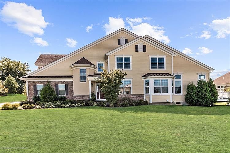 1st image of 41 Mineral Springs Ln