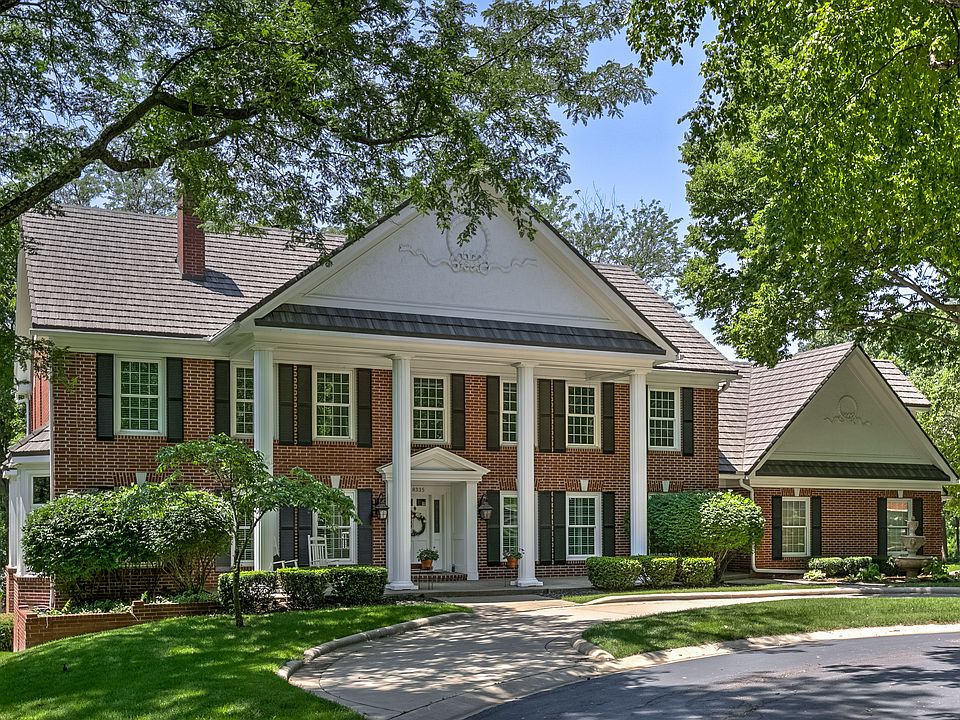 8335 Maplewood Dr, Lenexa, KS 66215 Zillow