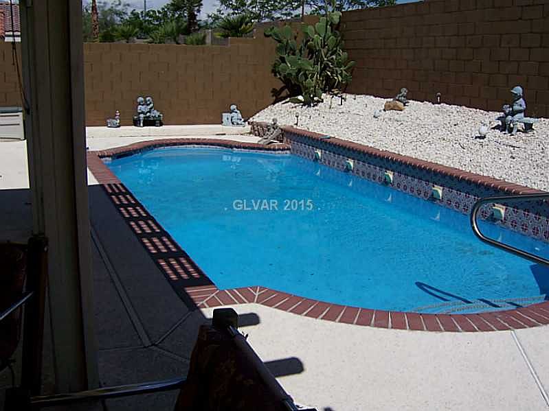 2nd image of 5900 Blush Ave