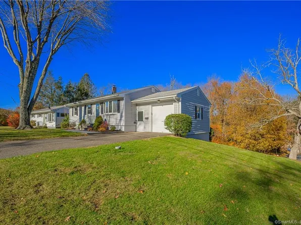 6 Grandview Avenue, Watertown, CT 06795