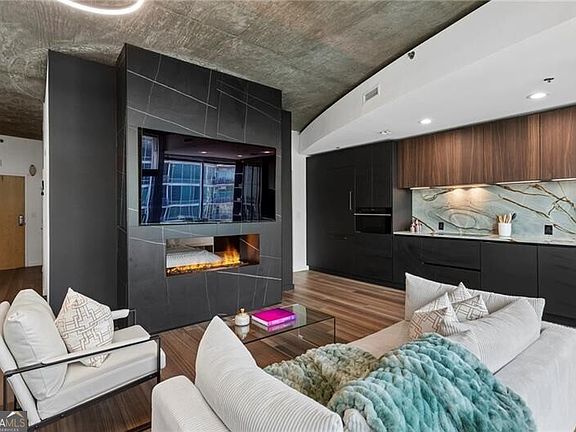 5th image of 933 Peachtree St NE #1824
