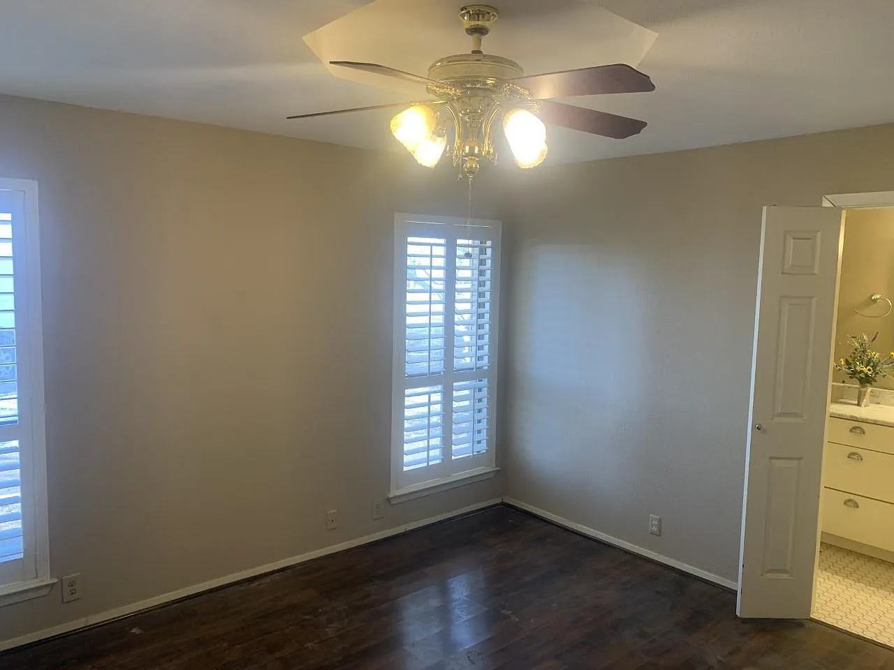 3 bed, 1474 sqft, $2,400 — Photo 2