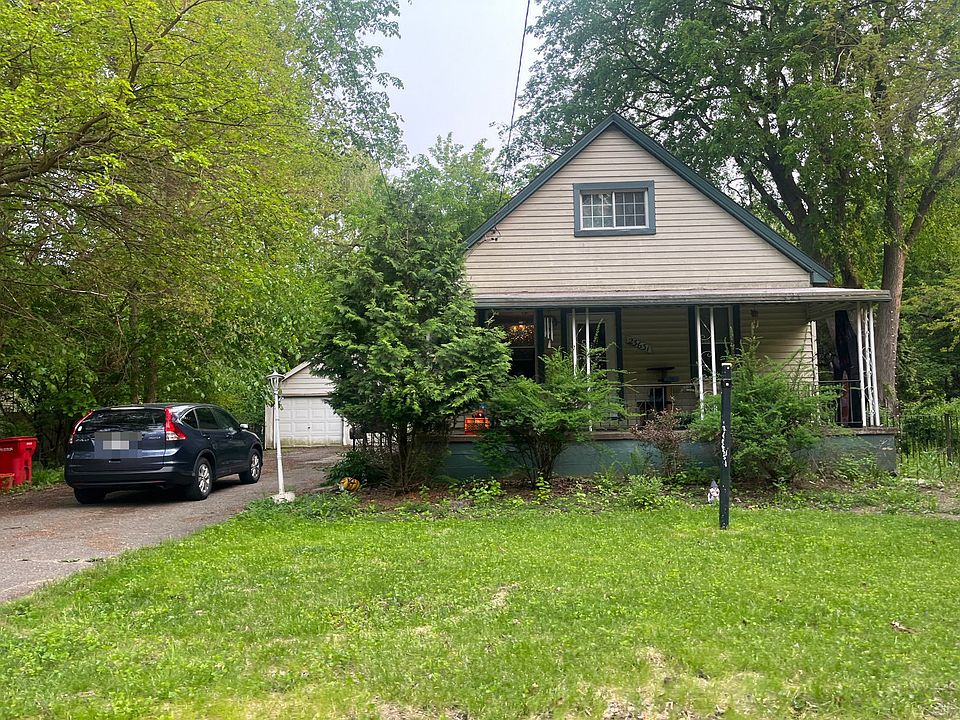 1st image of 23631 Millard St