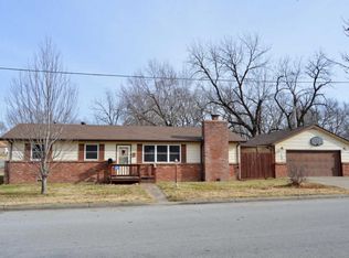 509 N Ash St, Webb City, MO 64870