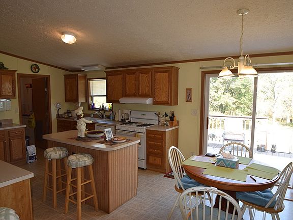 4th image of 12027 Fox Glove Ct