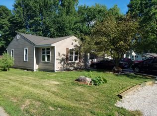 814 S Worth St, Sullivan, IL 61951